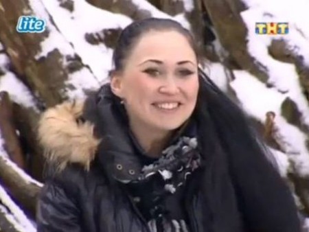 Малолетняя мать бросила своего ребёнка и пришла строить любовь!