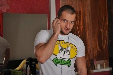 За что Алексей Самсонов избил свою будущую жену Элину?