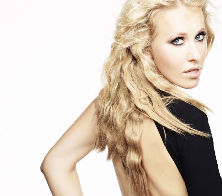 Ксюша Собчак снова всех развела Ксюша Собчак снова всех развела