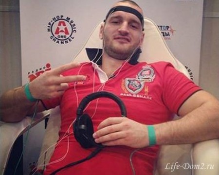 Жесткая пародия на Алексея Самсонова