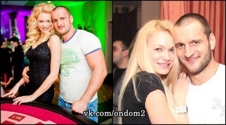 Девушка за периметром, которая содержит Самсонова + фото девушки