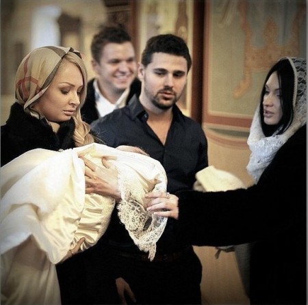 Феофилактова и Гусев крестили сына. Фото от Гусева.