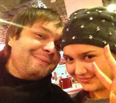 Марта встречалась с одним, а залетела от другого. Марта встречалась с одним, а залетела от другого.