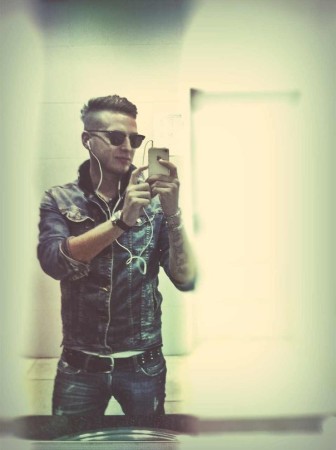 3ne8UNGNLxM