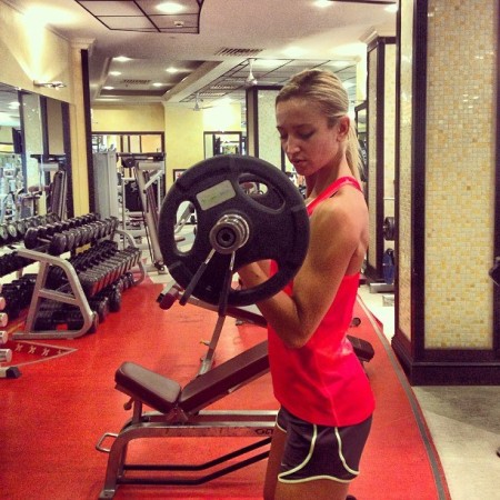 Ольга Бузова: Love sport Ольга Бузова: Love sport