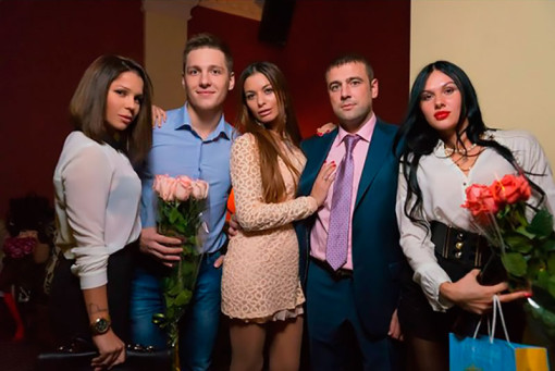 Алексей Адеев на дне рождения любимой