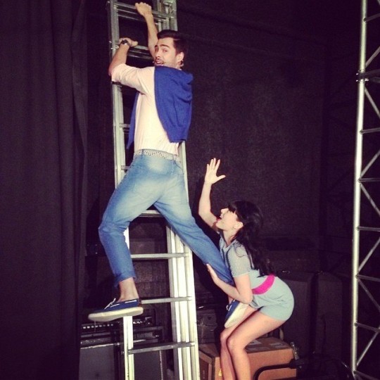 Нелли Ермолаева. Свежие фотографии 19.11.13