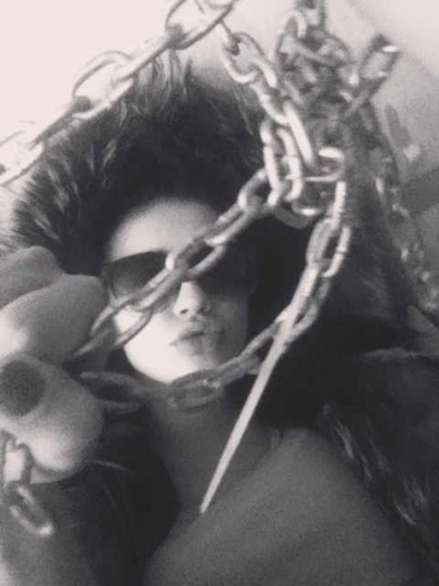 UCH9XHIQPsk UCH9XHIQPsk