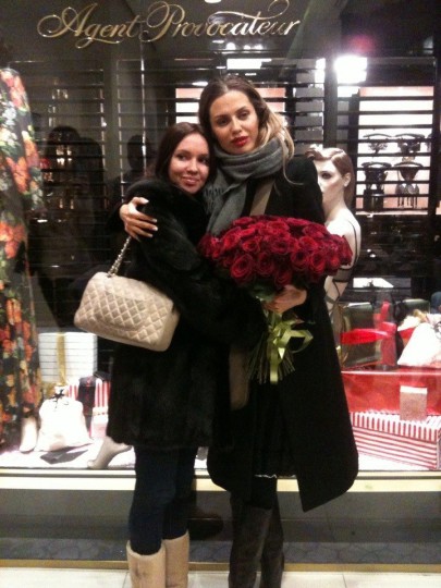 Виктория Боня. Автограф-сессия 22.12.13