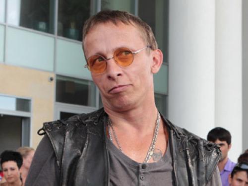 Иван Охлобыстин будет работать в «Связном». Иван Охлобыстин будет работать в «Связном».