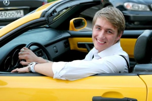 Алексей Воробьёв попал в очередную аварию. Алексей Воробьёв попал в очередную аварию.