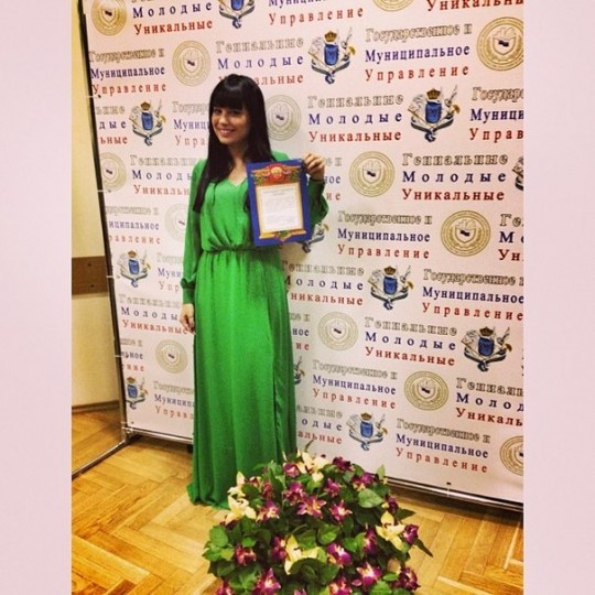 Нелли Ермолаева. Свежие фото бывшей участницы дом 2 25.04.14