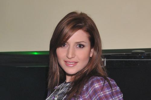 Жасмин стала байкершей. Жасмин стала байкершей.