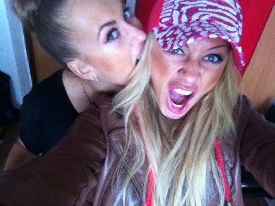 NlAVWVSsVvg NlAVWVSsVvg