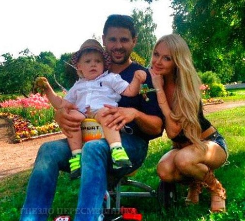 3KVkiuXmS1Y 3KVkiuXmS1Y