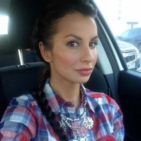 Бывшая жена и дочь Бориса Грачевского теперь живут в отдельной квартире Бывшая жена и дочь Бориса Грачевского теперь живут в отдельной квартире