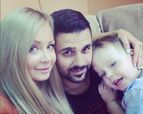 Сергей Пынзарь. Мы всей семьей живем по-прежнему на поляне