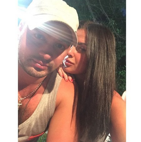 118402451_HiHSydaSXDc 118402451_HiHSydaSXDc