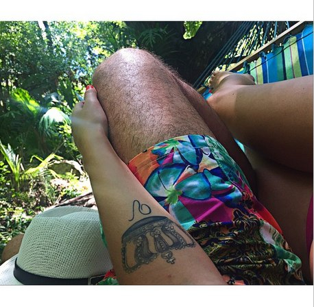 118402456_wUMHGf1SIqA 118402456_wUMHGf1SIqA