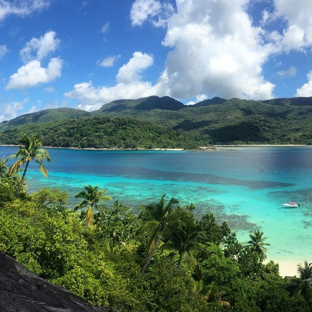 118403141_bw_2_UKRp6I 118403141_bw_2_UKRp6I