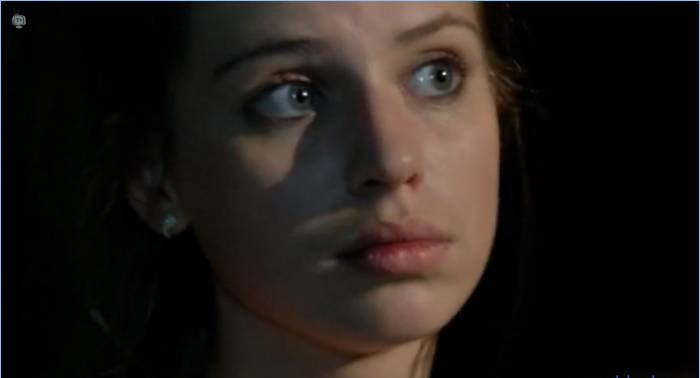 Мне всегда жалко тех,кому изменяют...