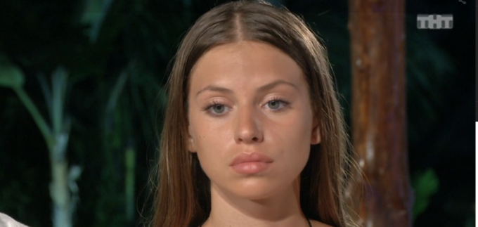 «Бойцовская девушка» или устала от роли «Бойцовская девушка» или устала от роли