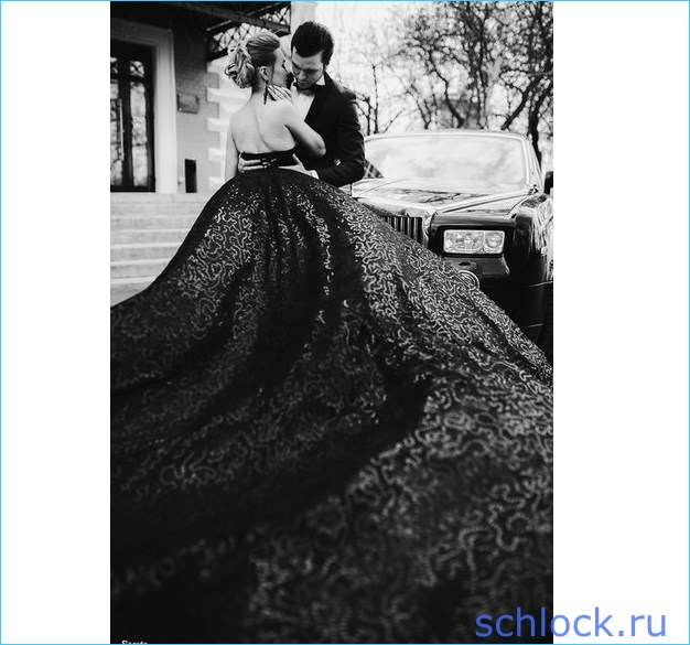 Евгения Феофилактова устроила «черную» свадьбу