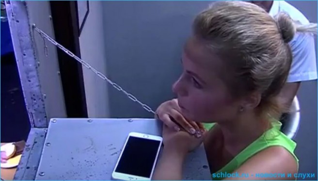Харитонова ищет приключения?