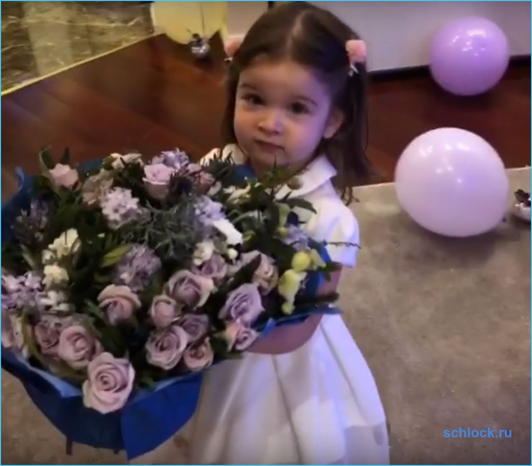 Теона курбановна. Инстаграм теоны. Инстаграм теоны. Теона курбанова фото. Принцесса теона.