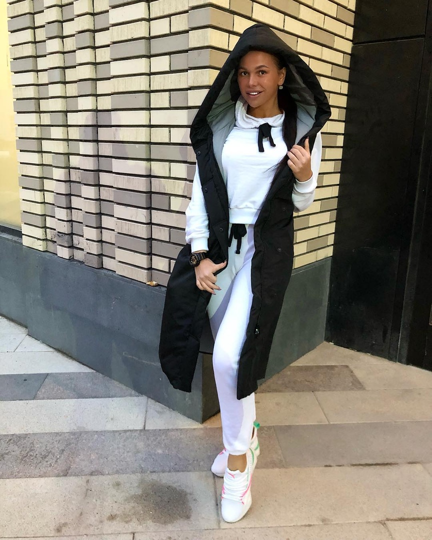 Бывшие участники и новые + ведущие дом 2. Фото 02.11.2018