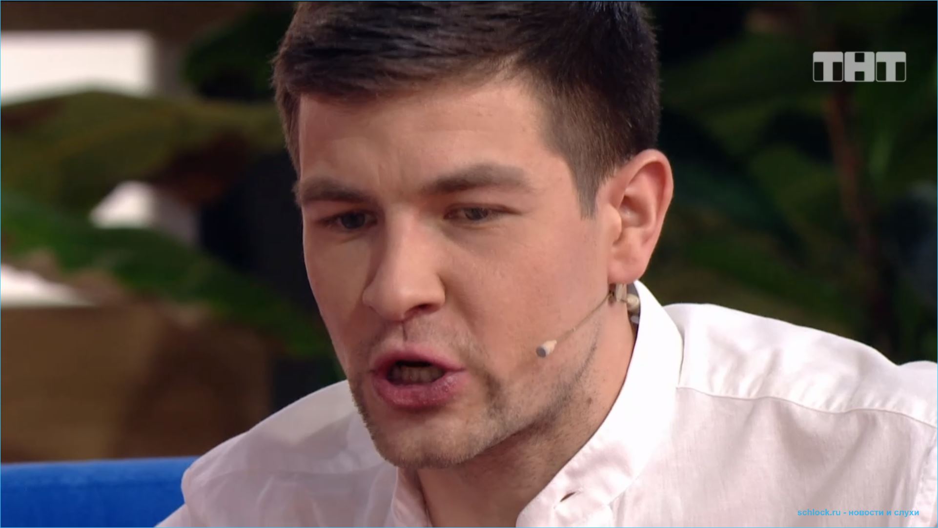 Мобильный телефон стал причиной развода Рапунцелей!