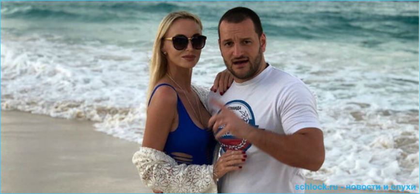 Алексей Самсонов в очередной раз женился Алексей Самсонов в очередной раз женился