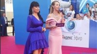 Бывшую участницу Нелли Ермолаеву подписчики заподозрили в интересном положении