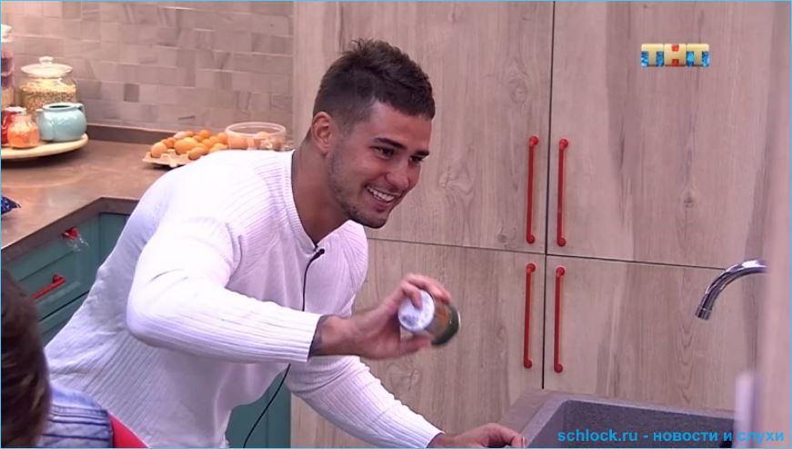 Захара Саленко вновь заставляют строить отношения