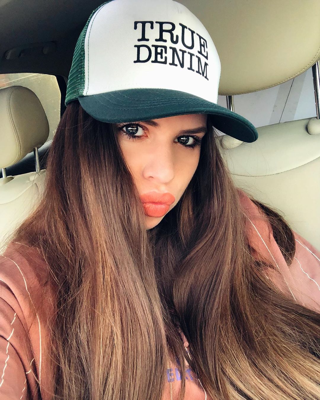 artemovasasha1_1566496398