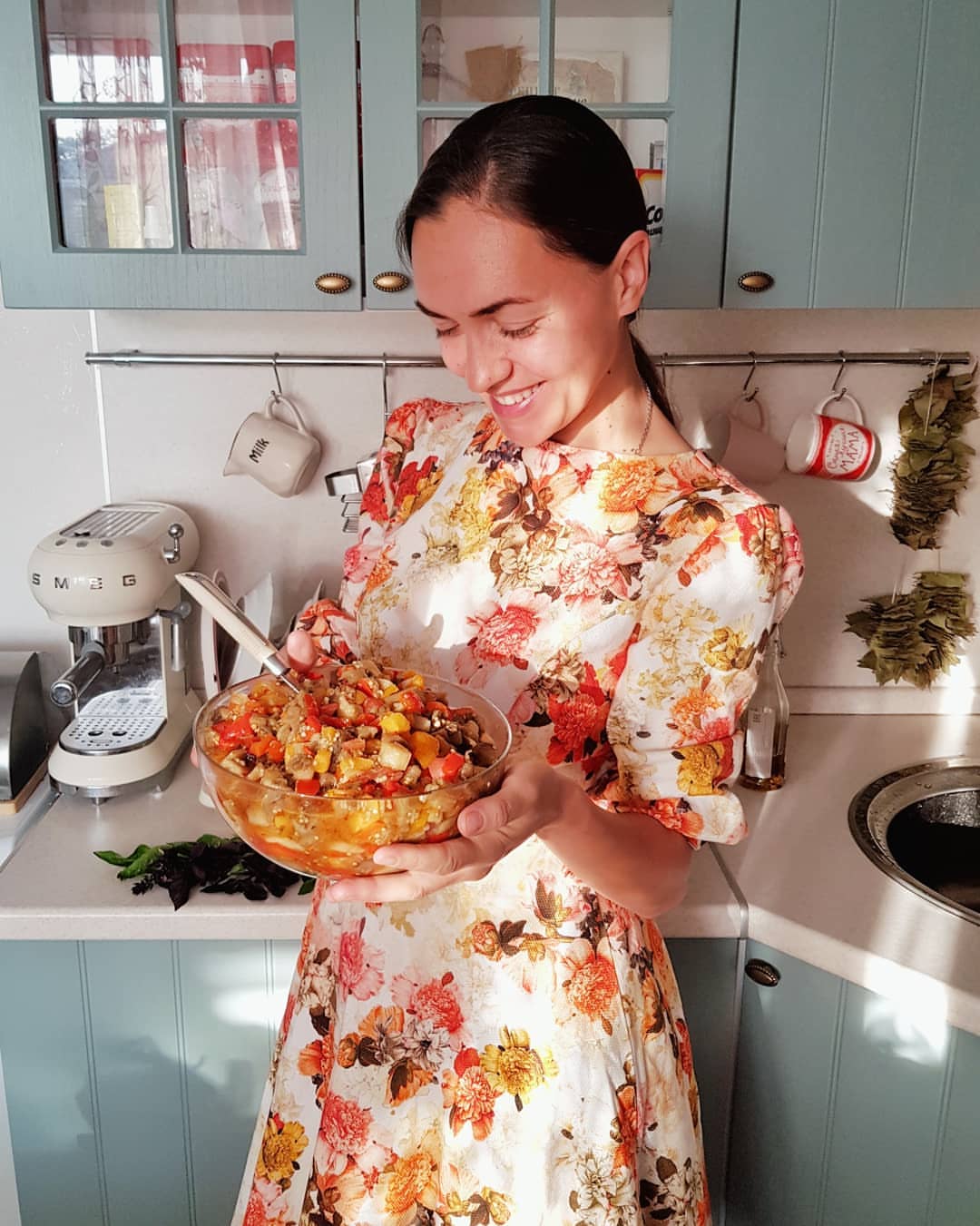 Бывшие участники и новые + ведущие дом 2. Фото 28.08.2019