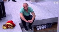 Выяснилось, что телепроект дом 2 помогает участнику Родиону Толочкину найти себя