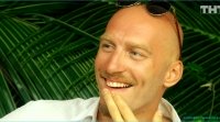 Стало известно из анонса дома 2 на шлоке, что бывшая участница проекта Елена Баранова появится на шоу с разоблачением Артема Сороки
