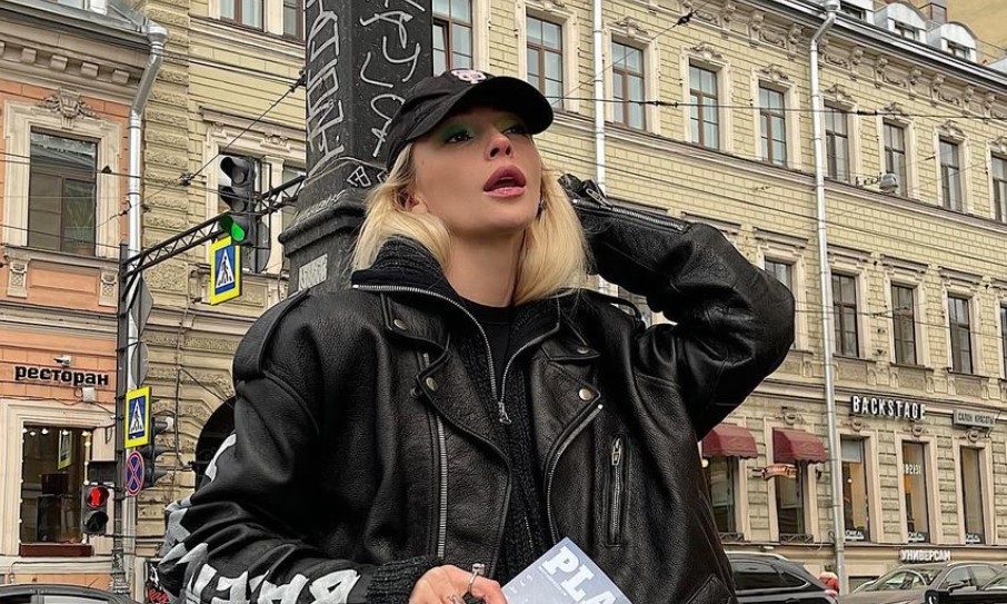 Мужской журнал с Ивлеевой на обложке раскупили за три дня Мужской журнал с Ивлеевой на обложке раскупили за три дня