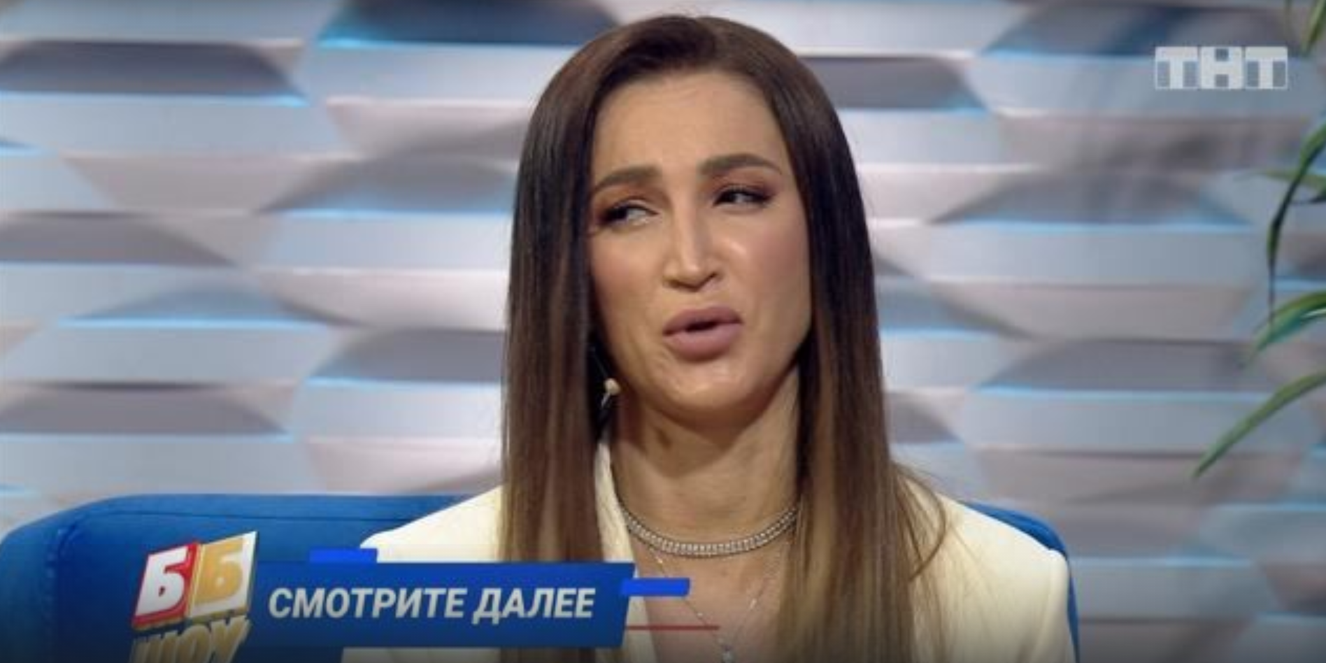 "Пирожок с ничем" - Рустам Солнцев высказался про таланты Бузовой