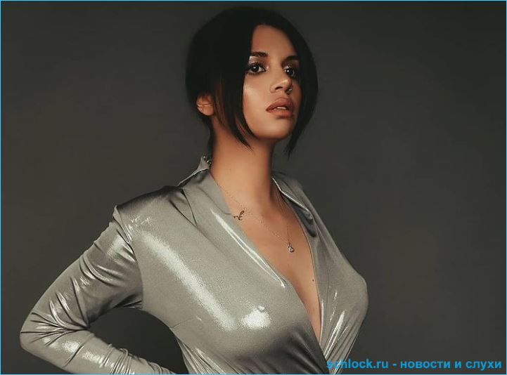 Подробностями нового романа Алианы Устиненко поделился бывший муж Александр Гобозов Подробностями нового романа Алианы Устиненко поделился бывший муж Александр Гобозов