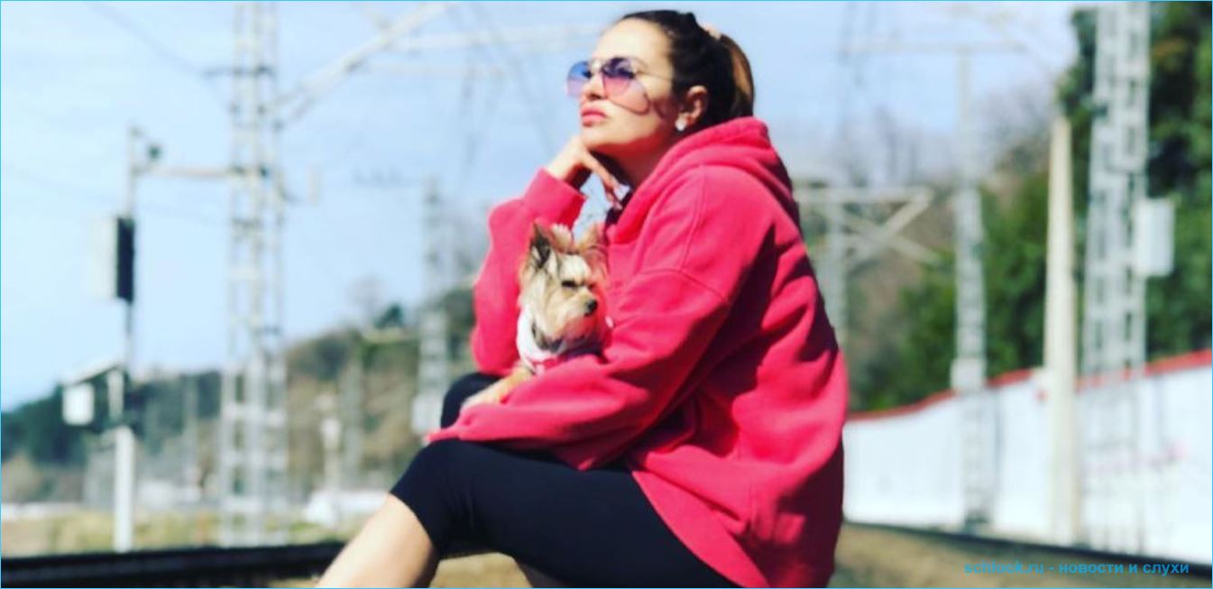 Ксения Задойнова распродает лучшие вещи из своего гардероба