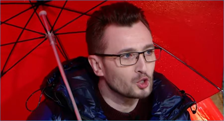 Влад Кадони всегда готов помочь со сценарием участникам Дома 2