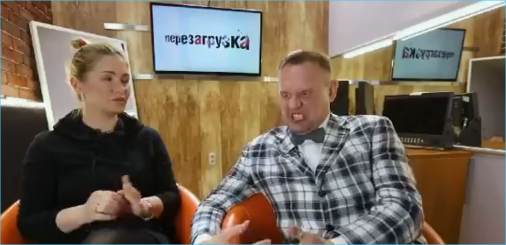 Зрителей ждет шоу от Меньщикова, Монах и её дочек