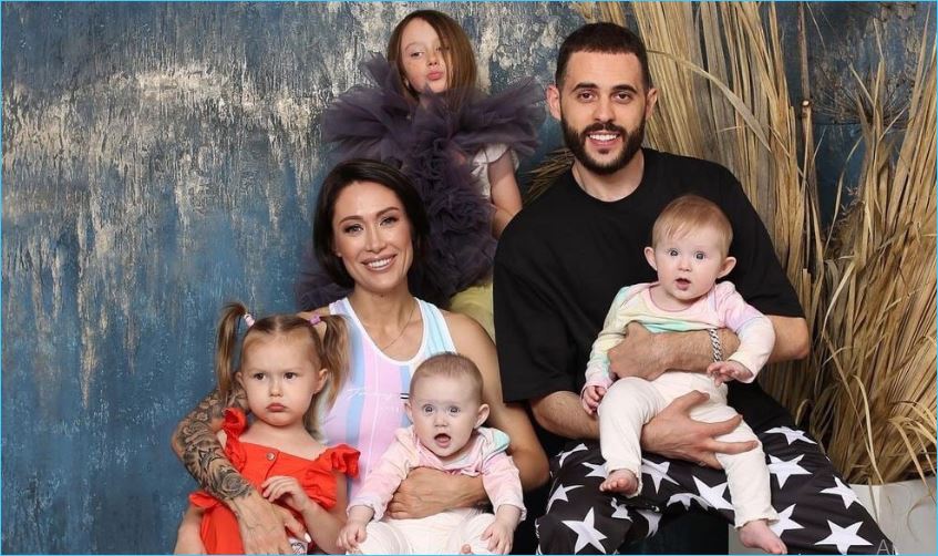 К Алене Ашмариной вернулся бойфренд - еще не время расставаться