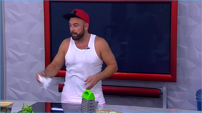 Алексей Адеев уже не ждет Брянскую, а ищет новую любовь