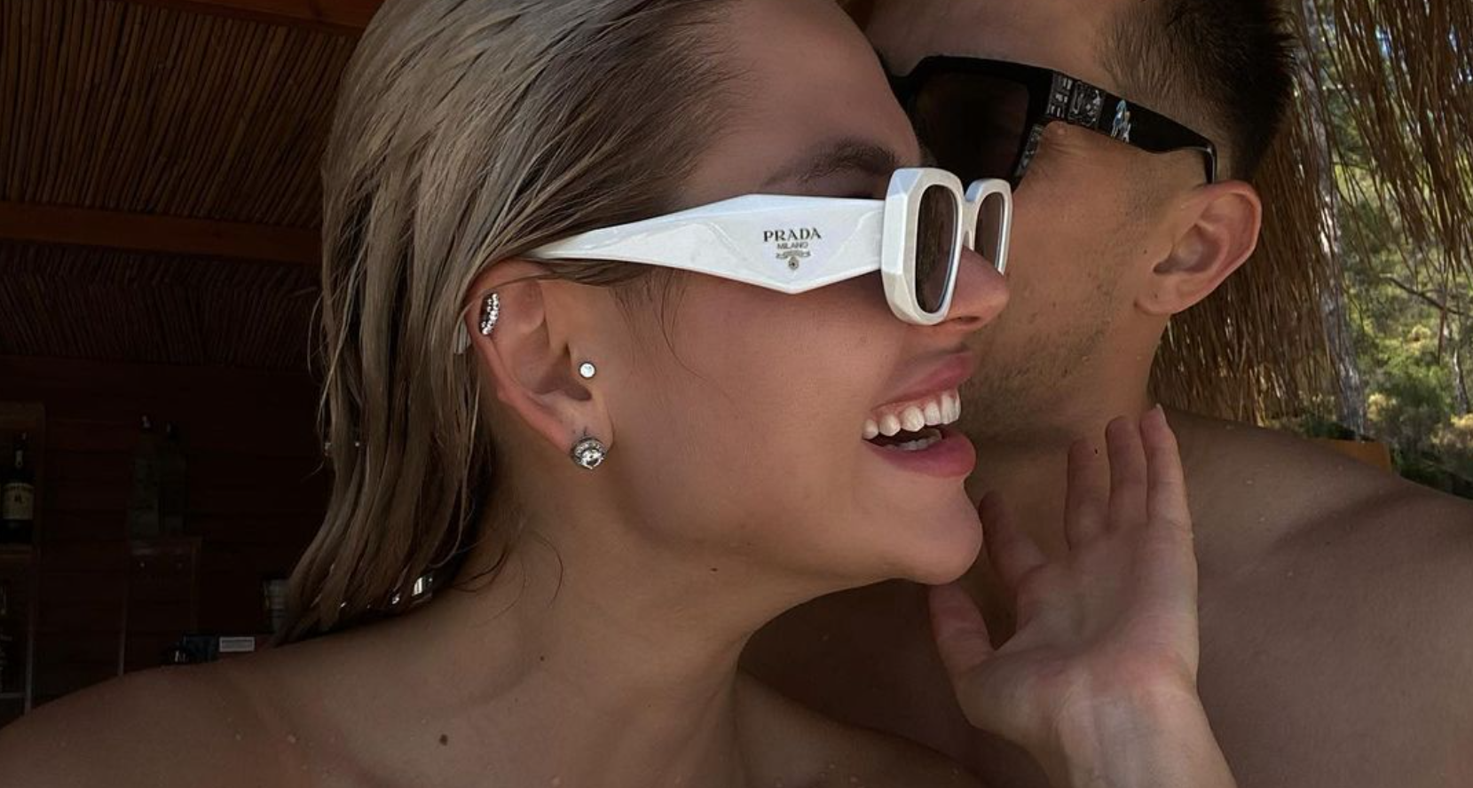 Фёдор Стрелков познакомил Аниту Кобелеву с родителями Фёдор Стрелков познакомил Аниту Кобелеву с родителями