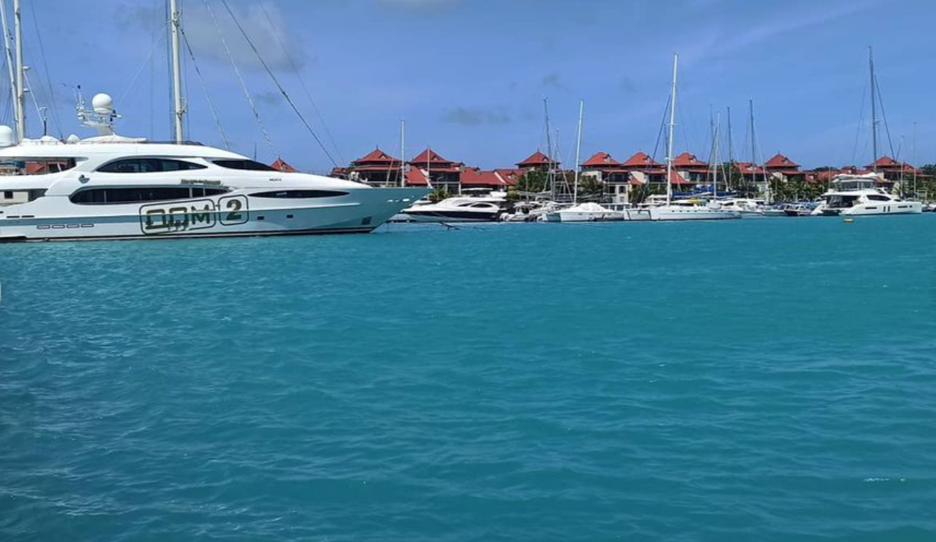 Площадку Острова любви скоро откроют - обещает Кадони