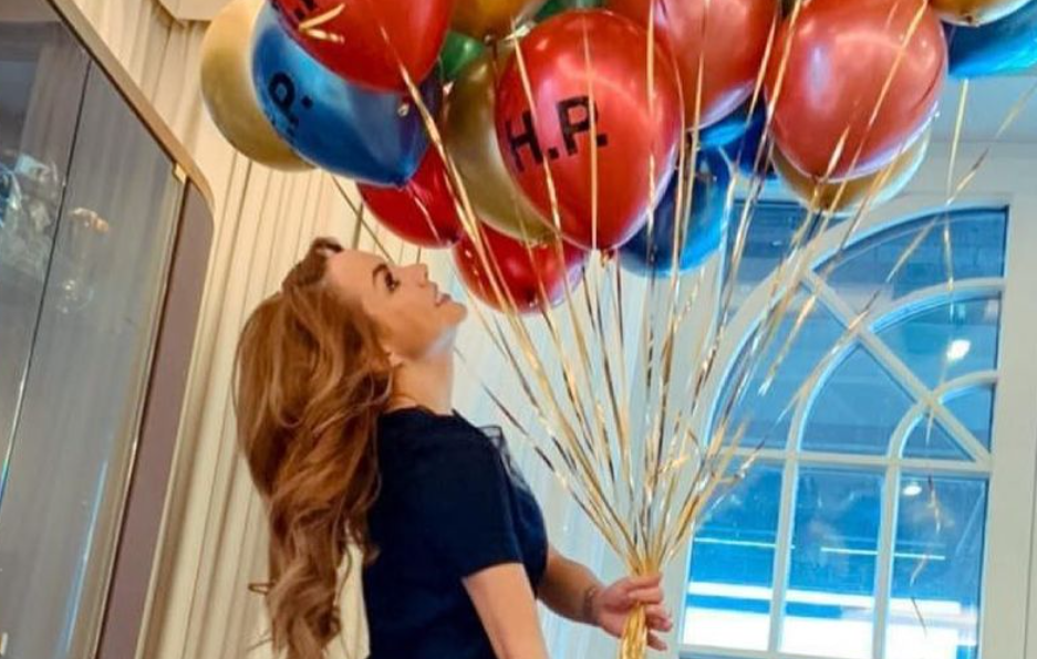 Певица МакSим опубликовала первые фото после выхода из больницы