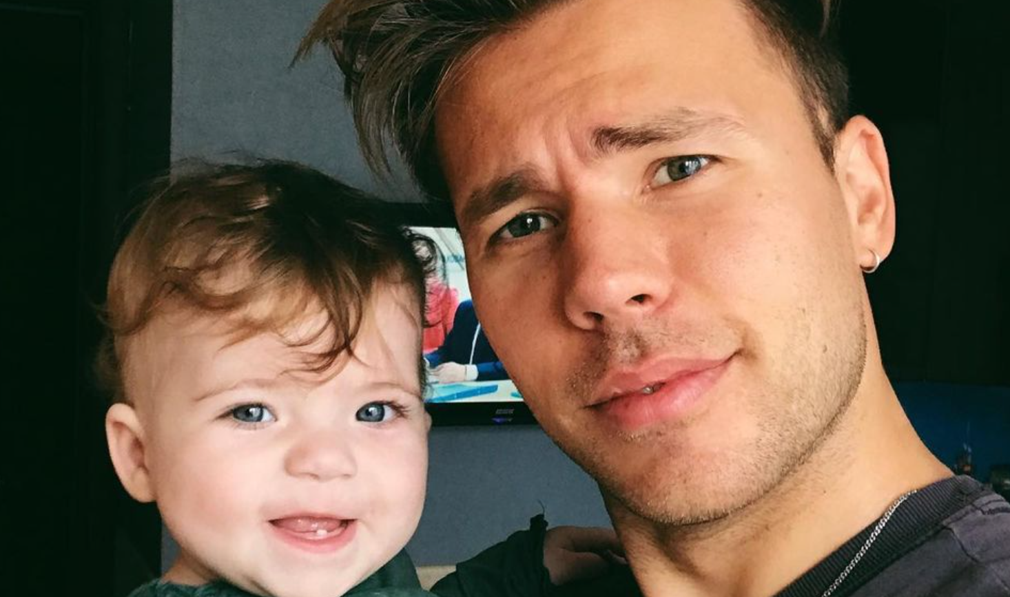 Ирина Пингвинова подарила Чайкову дорогой телефон